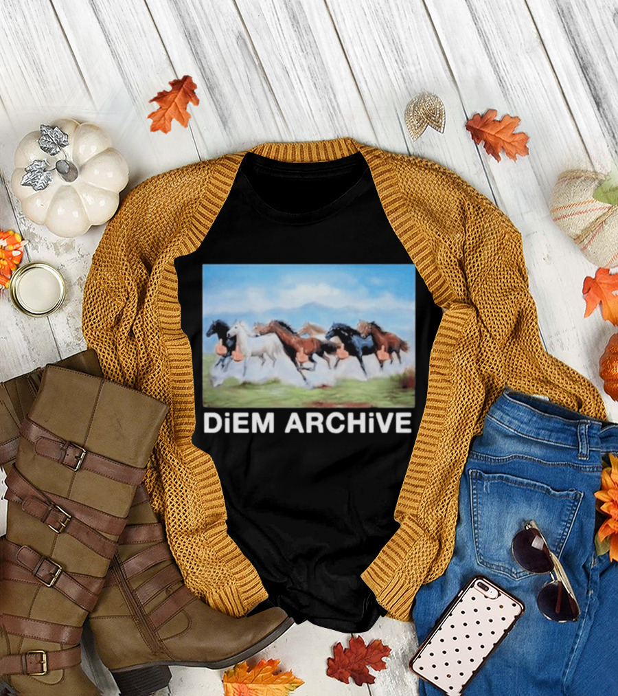 Diem Archive Running Horses Iconic Bet On A Horse T-Shirt