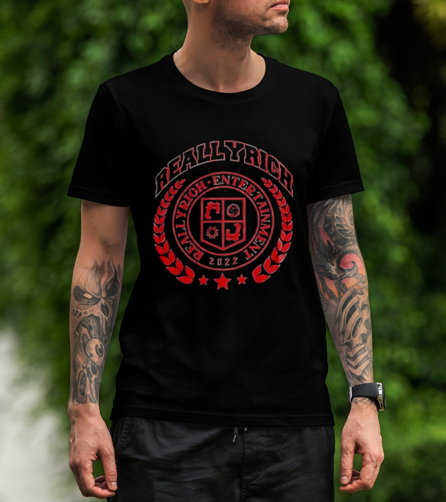 Reallyrich Entertainment 2022 Laurel Wreath Red Crest Shield And Stars T-Shirt