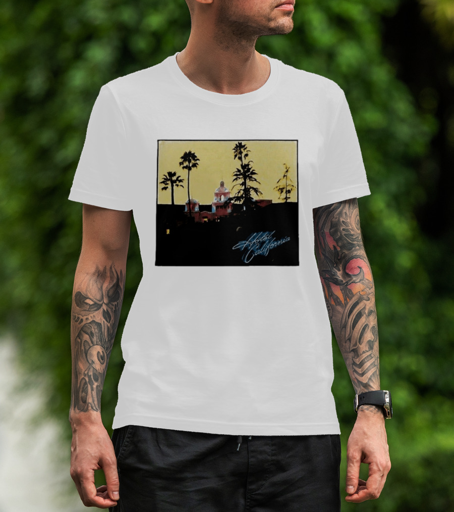 Hotel California Resort Scene 90s Eagles Justin Bieber 1995 T-Shirt