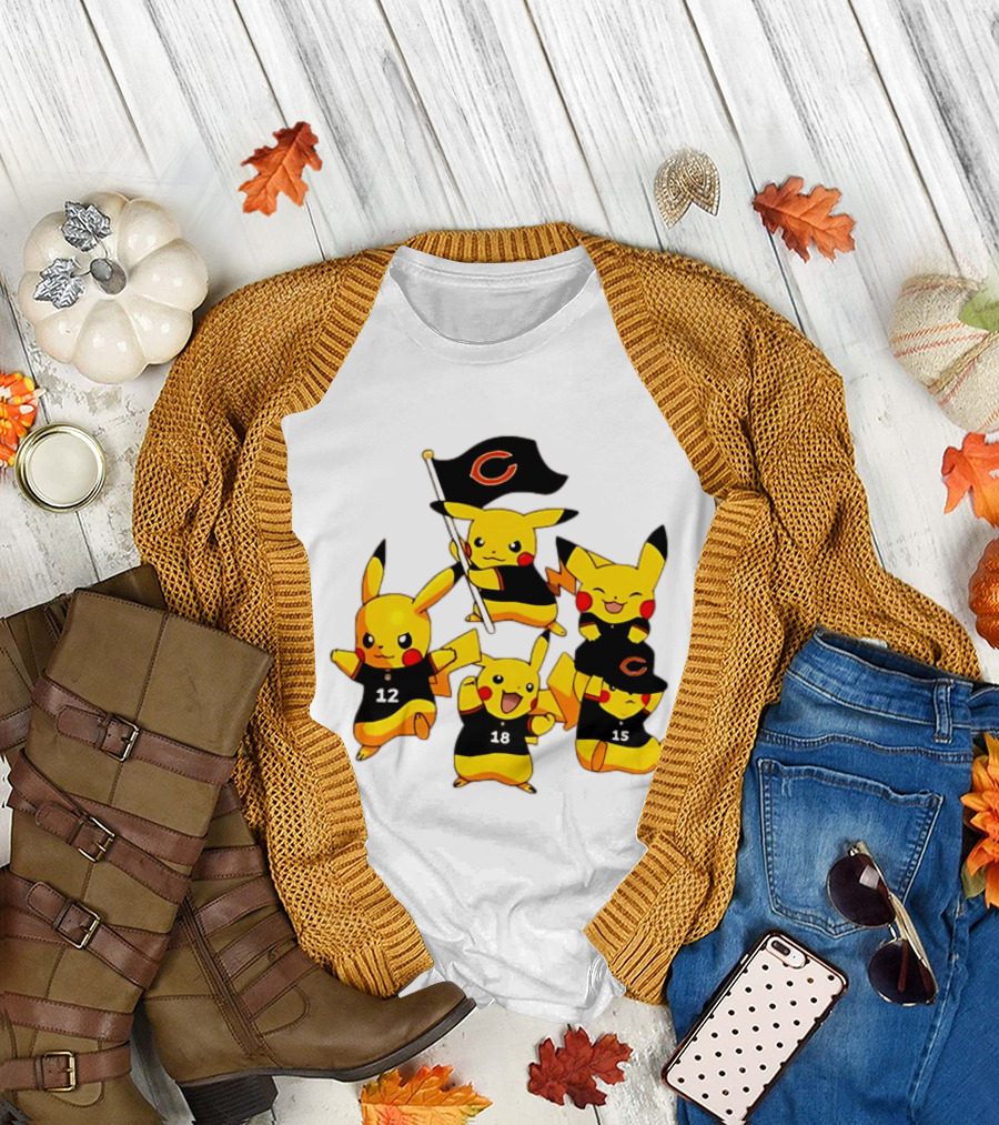 Chicago Bears Pikachu Fan Squad With Flag And Jerseys T-Shirt
