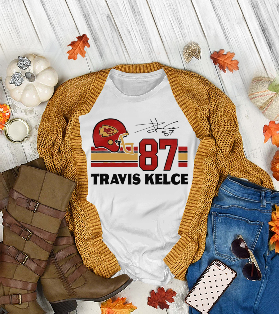 Kansas City Chiefs Travis Kelce 87 Red Gold Helmet Stripes T-Shirt