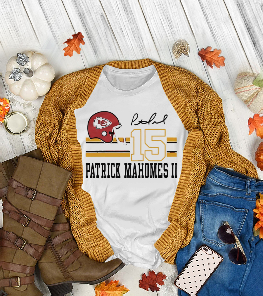 Kansas City Chiefs Patrick Mahomes II Number 15 Signature Football Helmet Stripes T-Shirt