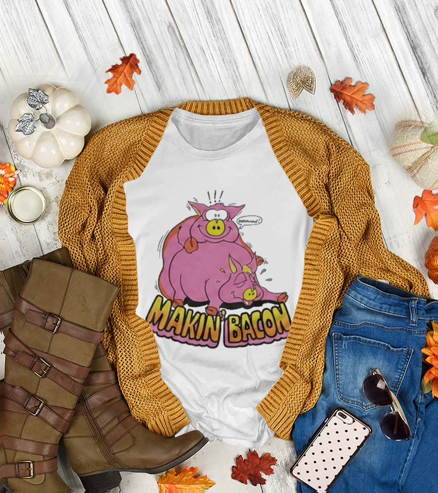 Makin Bacon Pig Cartoon Humor Trending T-Shirt