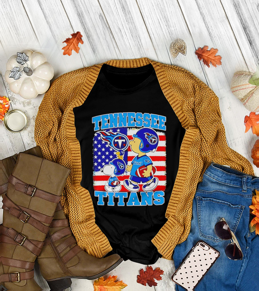Tennessee Titans Snoopy Woodstock American Flag NFL Football 2026 T-Shirt