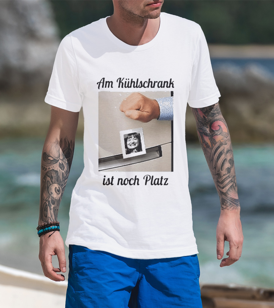 Am Kühlschrank Ist Noch Platz Foto Moustache Hand T-Shirt