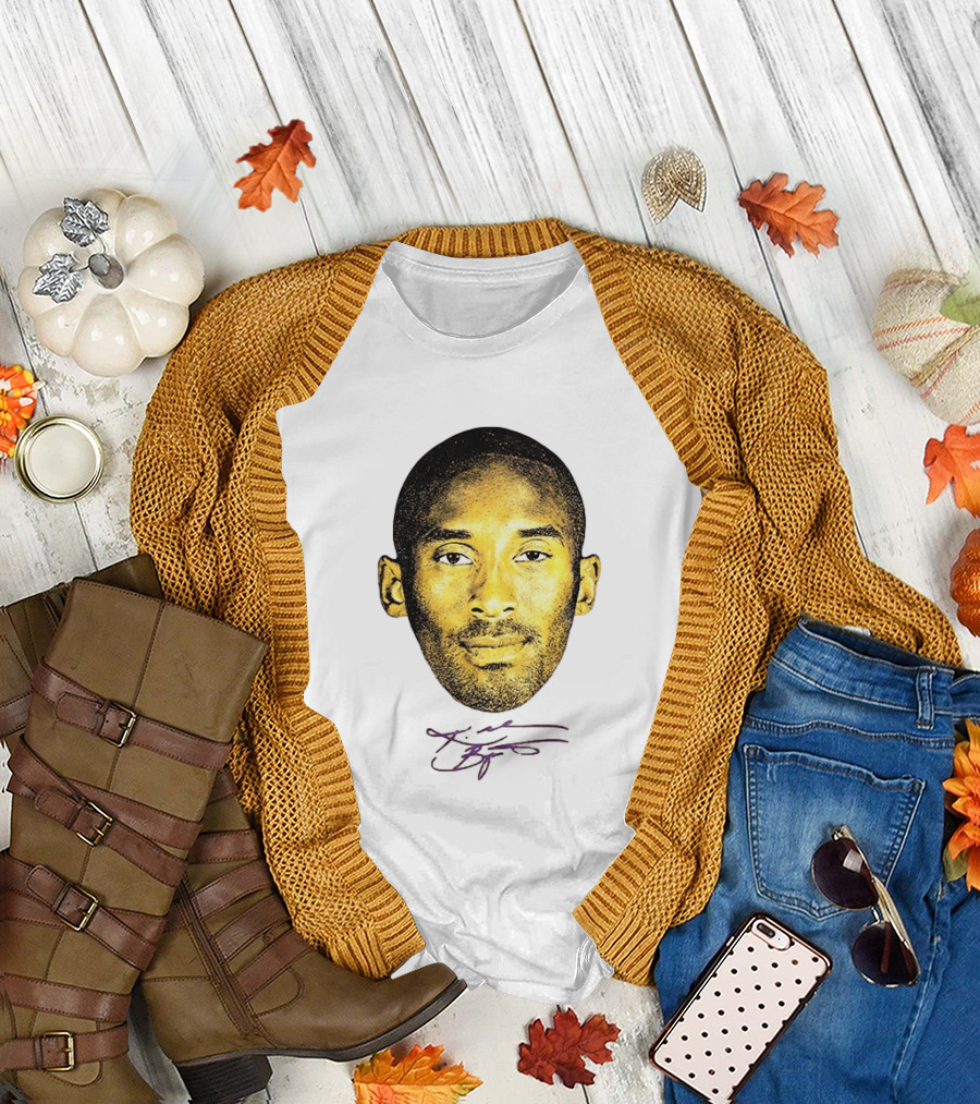 Kobe Bryant Los Angeles Lakers Basketball Legend Face Signature T-Shirt