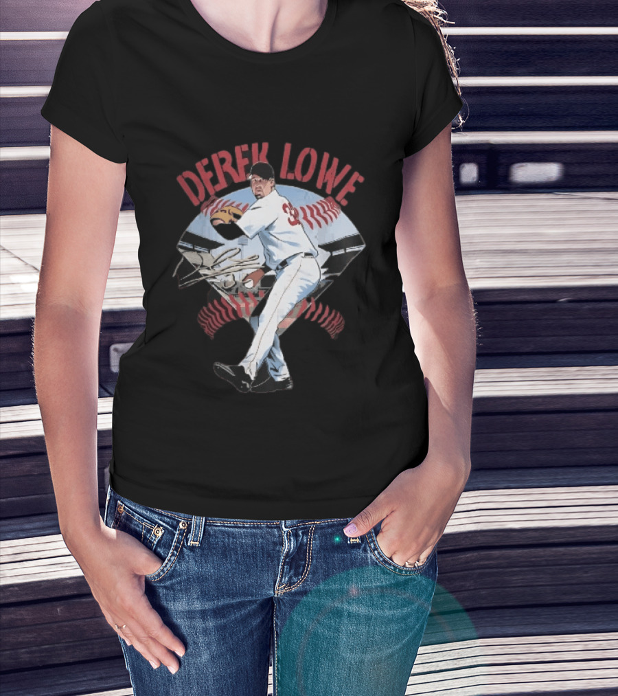 Derek Lowe Number 32 Pitcher Vintage Baseball Action T-Shirt
