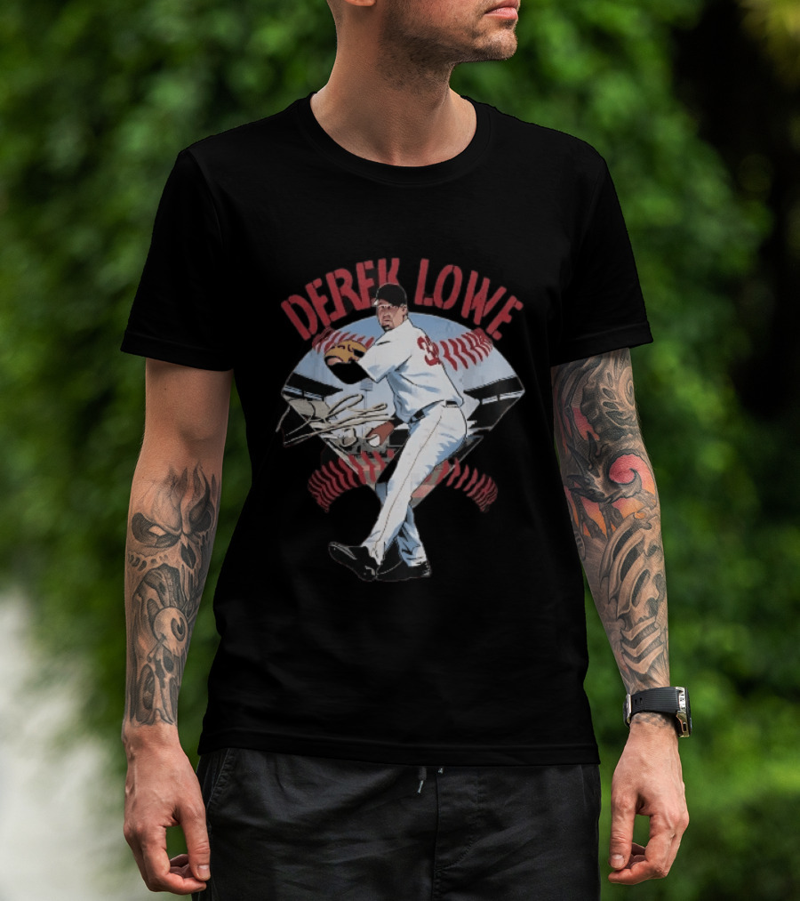 Derek Lowe Number 32 Pitcher Vintage Baseball Action T-Shirt