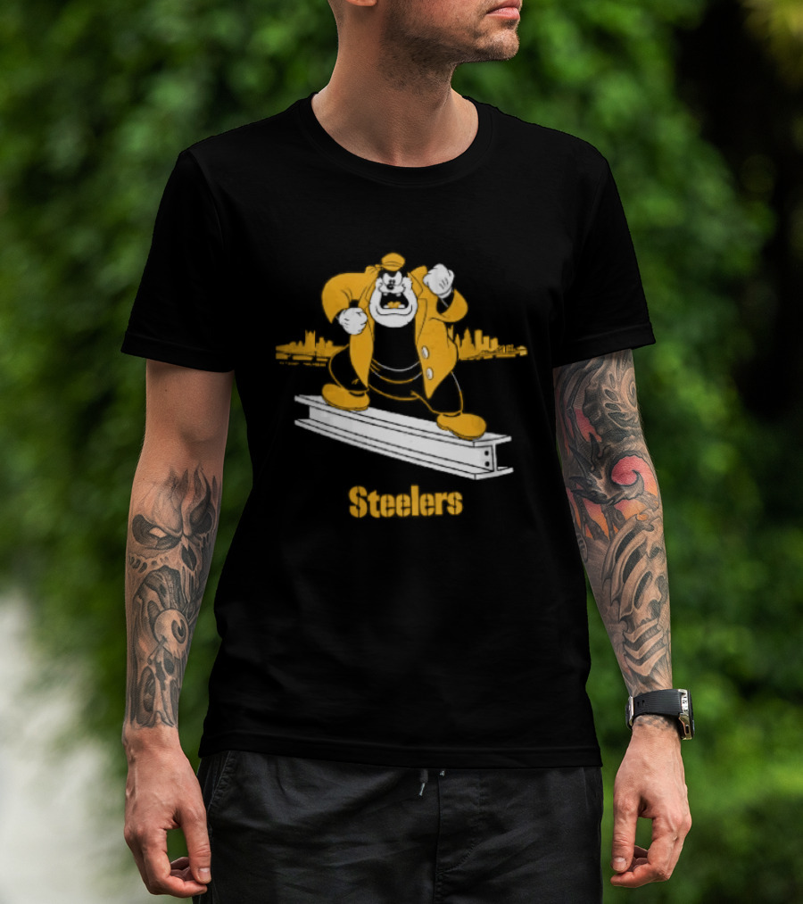 Pittsburgh Steelers Cartoon Pete On Steel Beam Cityscape T-Shirt