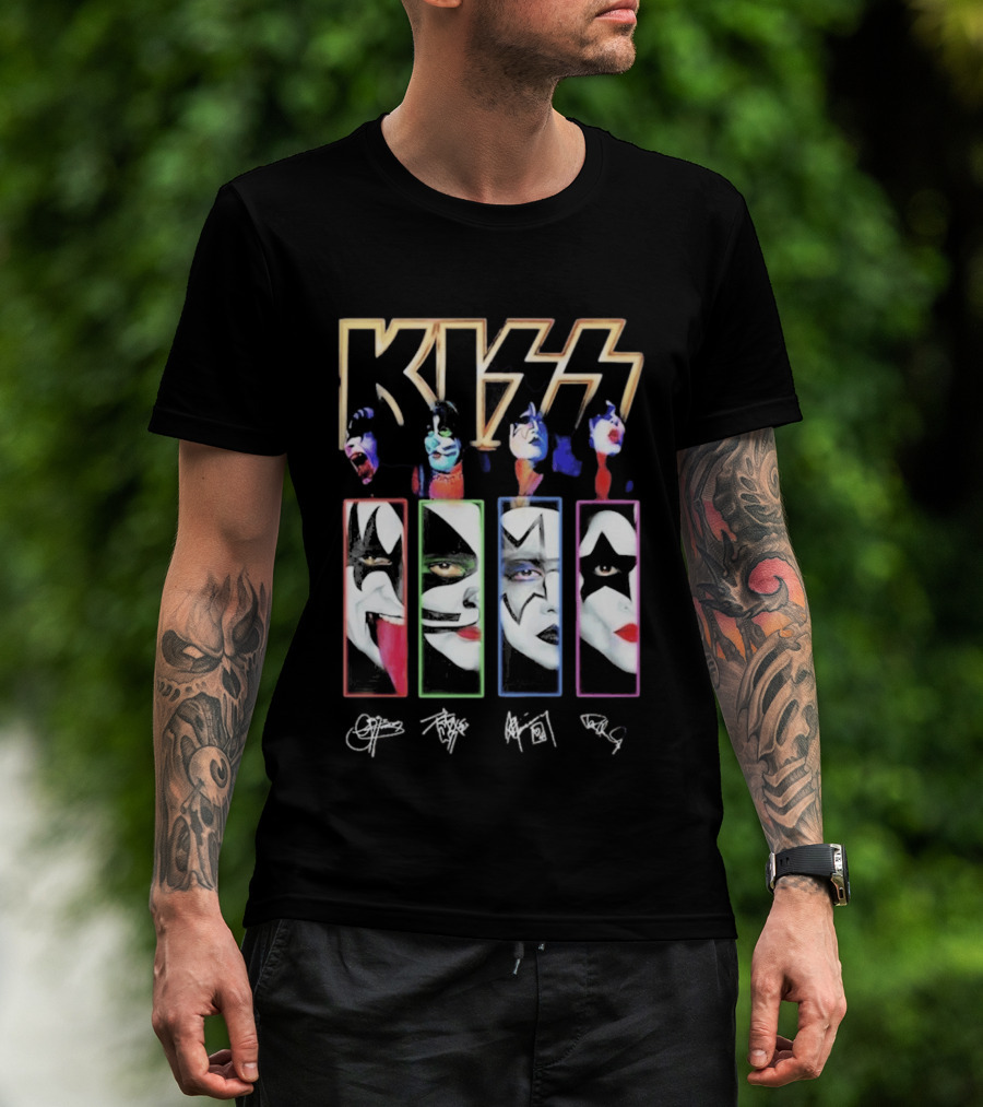 KISS Band Members Faces And Autographs Signature T-Shirt