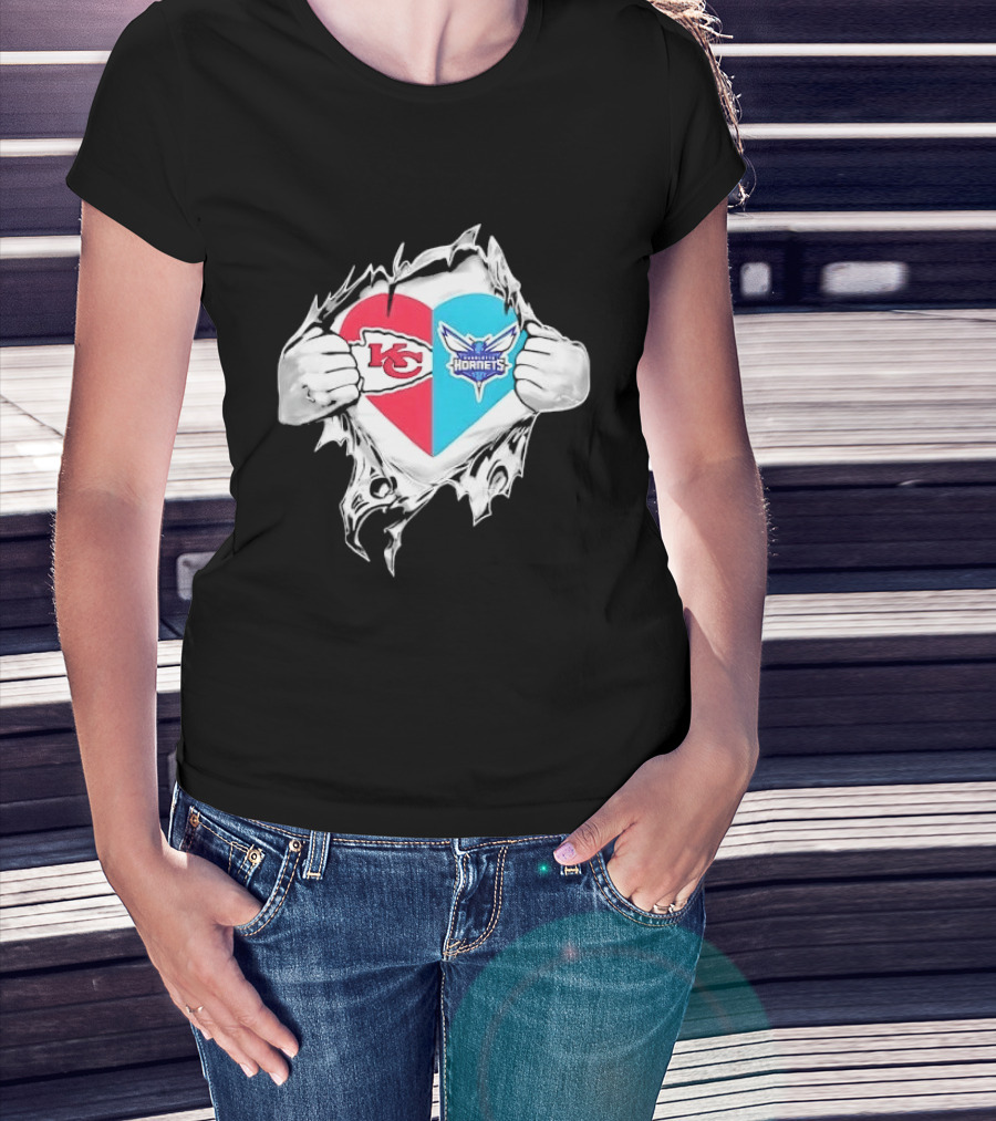 Kansas City Chiefs Charlotte Hornets Heart Hands Ripping Open T-Shirt
