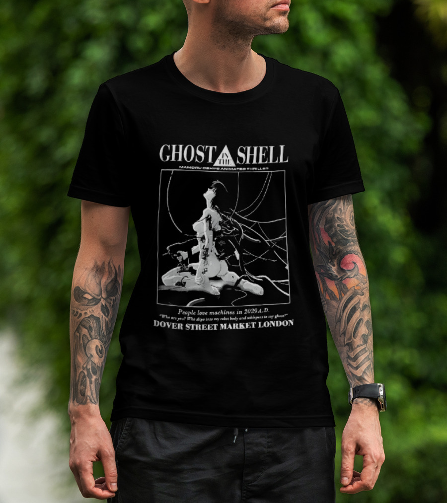Dover Street Market London Ghost In The Shell Mamoru Oshii 2029 Cyborg Female Wires Gun People Love Machines T-Shirt