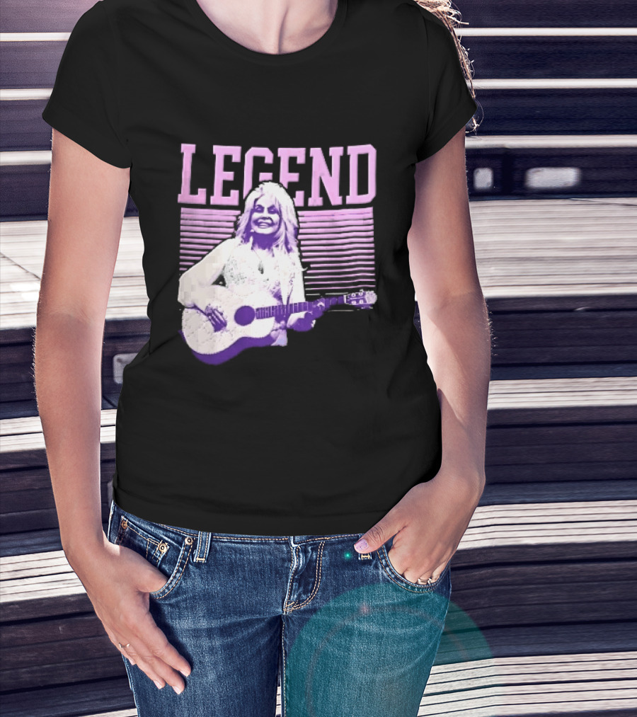 Legendary Female Country Singer Acoustic Guitar Pink Halftone Stripes T-Shirt