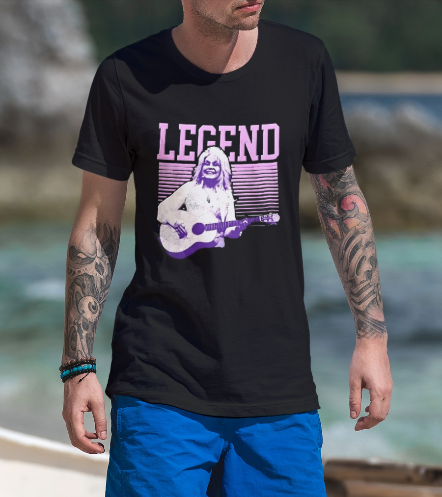 Legendary Female Country Singer Acoustic Guitar Pink Halftone Stripes T-Shirt