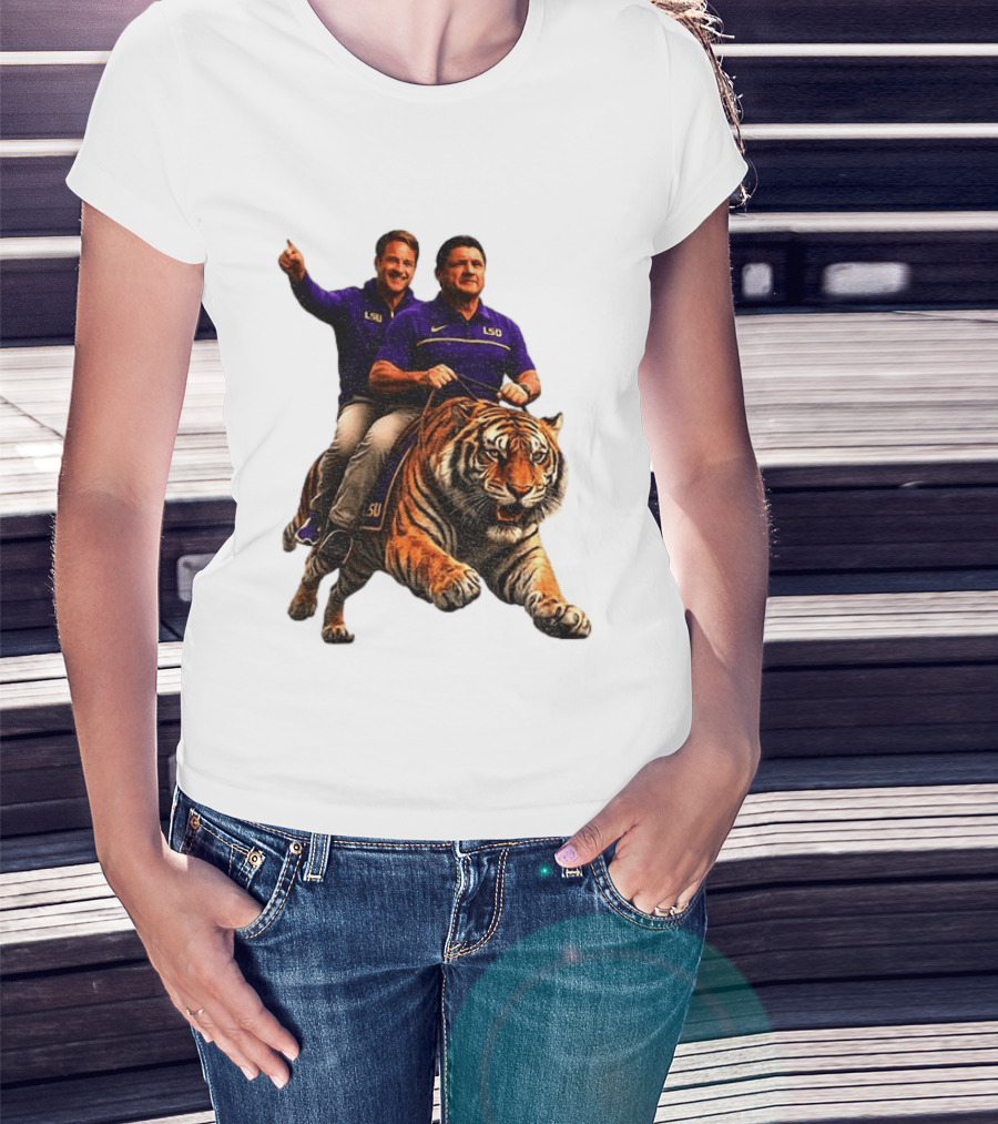 Bayou Brothers Tiger Riding LSU Coach Ed Orgeron Vs Kim Mulkey T-Shirt