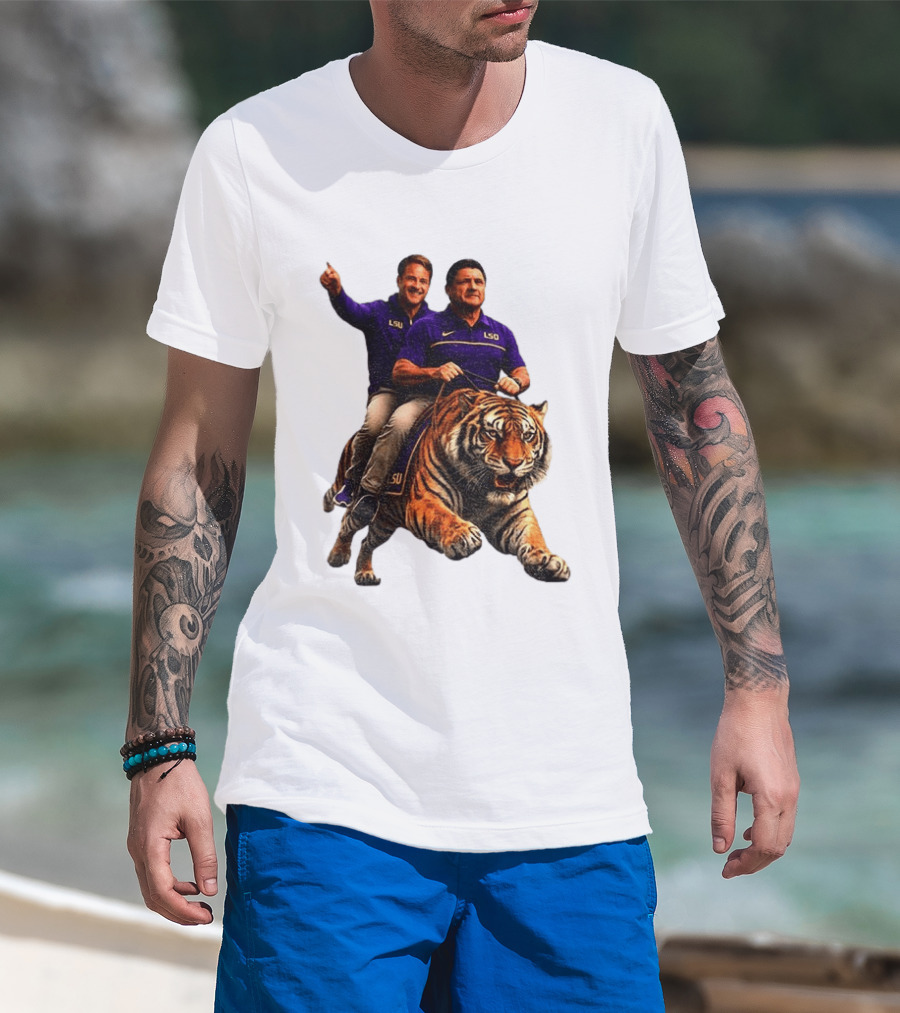 Bayou Brothers Tiger Riding LSU Coach Ed Orgeron Vs Kim Mulkey T-Shirt