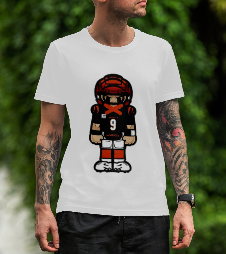 Joe Burrow Cincinnati Bengals 9 Chibi Football 2026 T-Shirt
