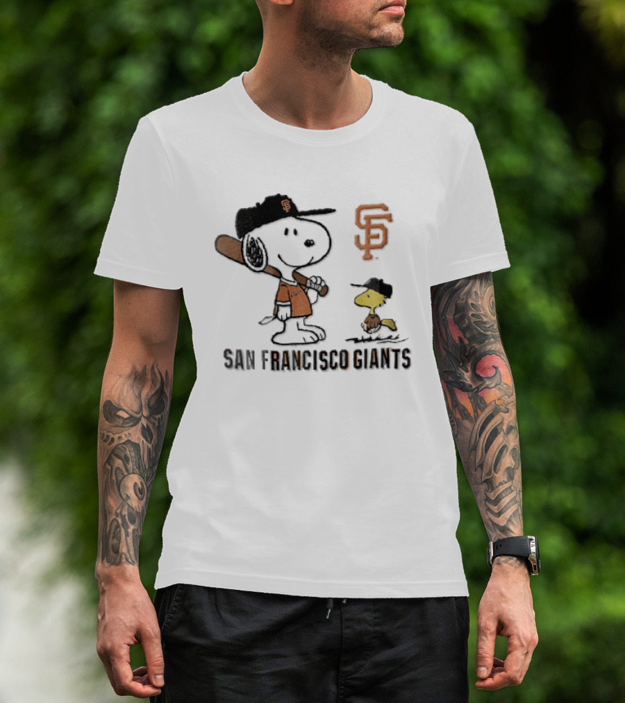 San Francisco Giants Snoopy Woodstock Cartoon Baseball MLB T-Shirt