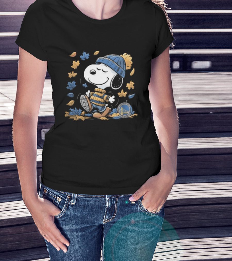 Golden State Warriors NBA Snoopy Autumn Leaves Beanie T-Shirt