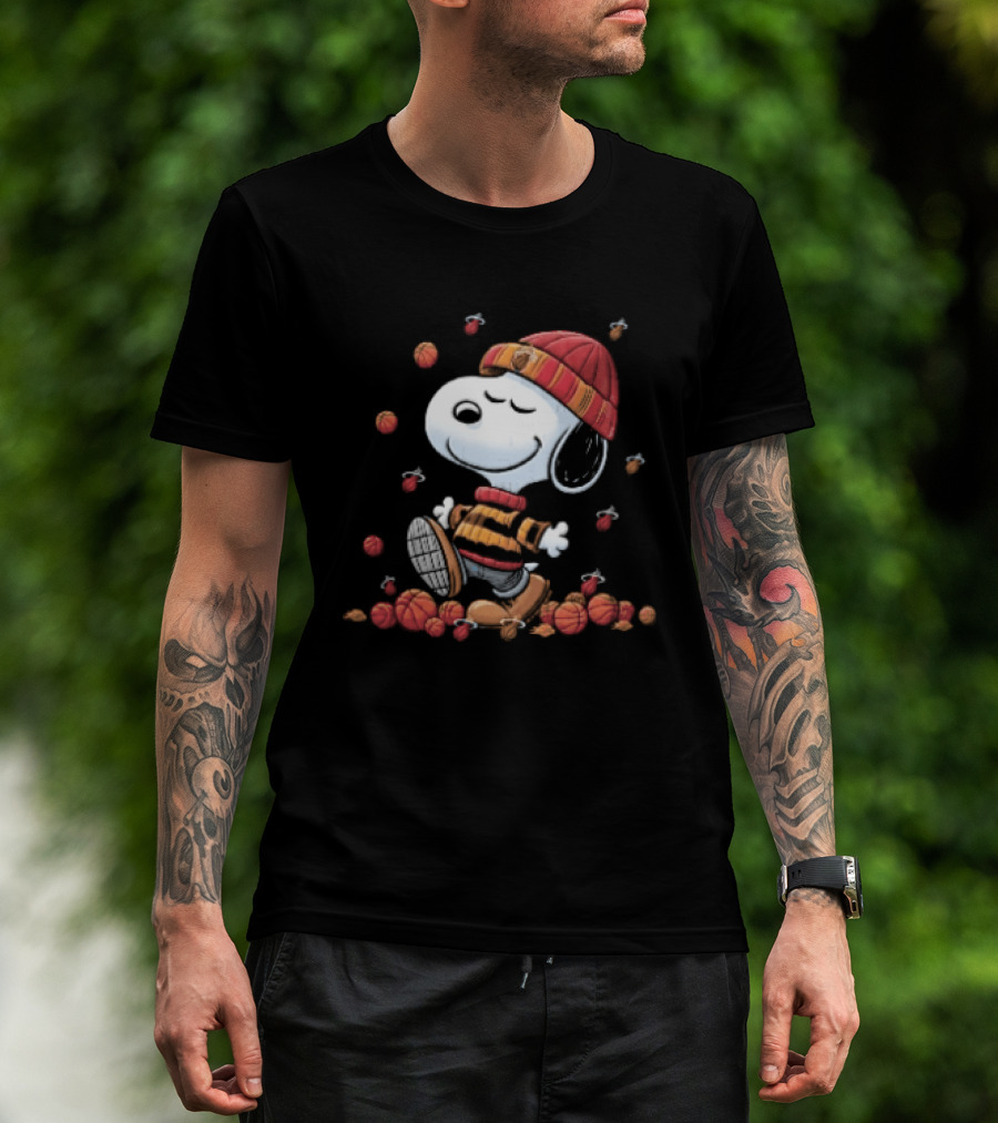 Miami Heat NBA Snoopy Walking Beanie Striped Flaming Basketballs Black T-Shirt