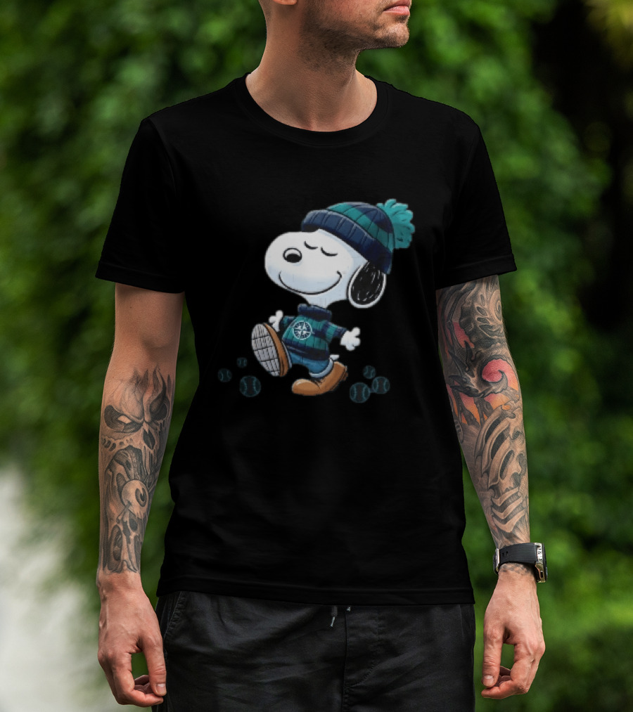 Seattle Mariners Snoopy Walking Beanie And Baseballs MLB Cartoon T-Shirt