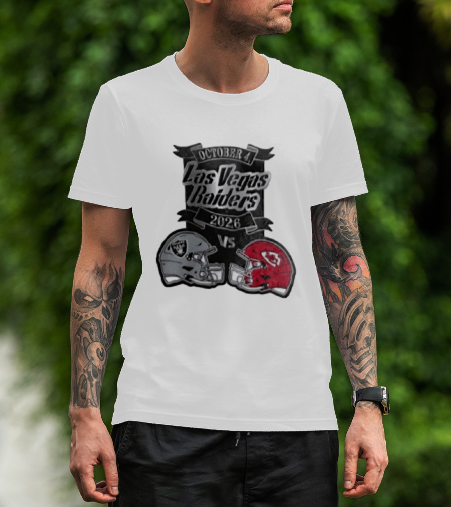 Las Vegas Raiders Vs 2026 October 4 Red Silver Opposing Football Helmets T-Shirt
