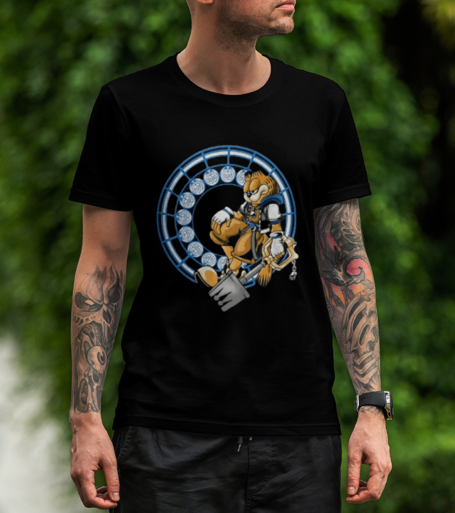 Kingdom Hearts Cat Keyblade Garfield Crossover Keyblade Wielder In Blue Circle T-Shirt