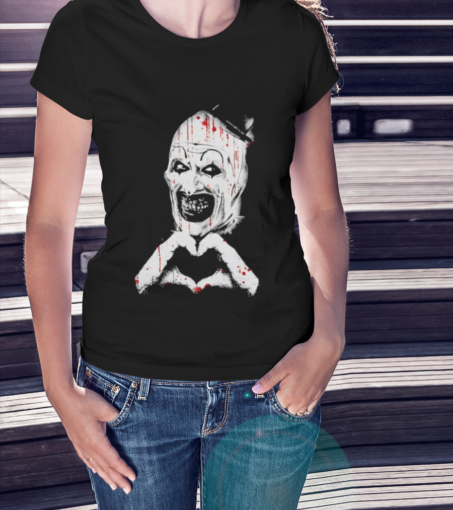 Terrifying Clown With Creepy Heart Hands And Bloody Accents T-Shirt