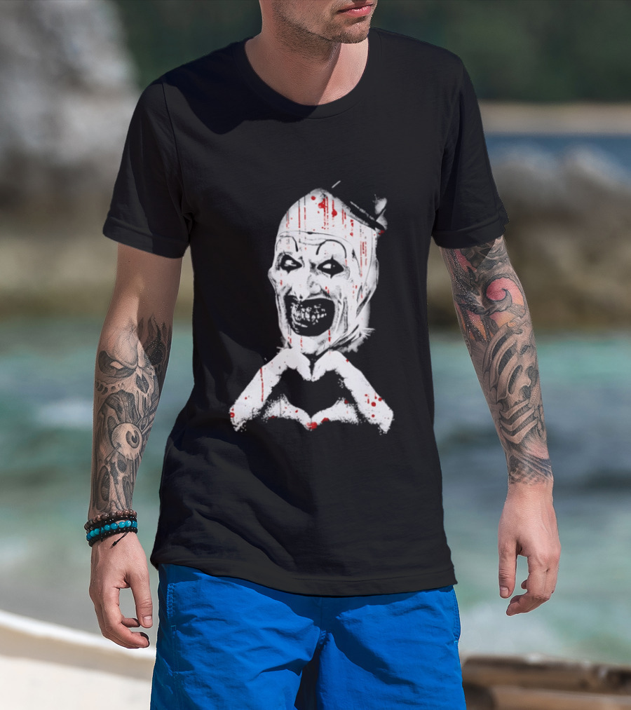 Terrifying Clown With Creepy Heart Hands And Bloody Accents T-Shirt