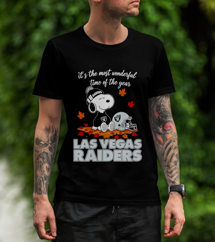 Las Vegas Raiders Snoopy It's The Most Wonderful Time Of The Year T-Shirt
