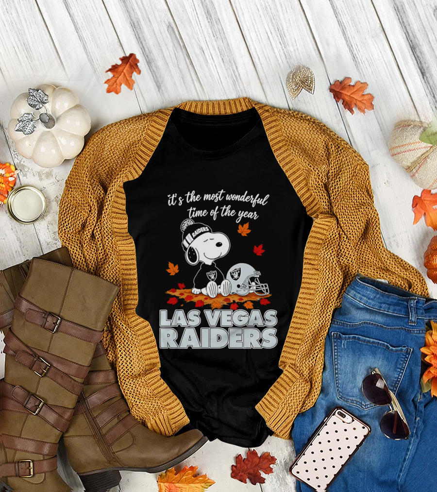Las Vegas Raiders Snoopy It's The Most Wonderful Time Of The Year T-Shirt