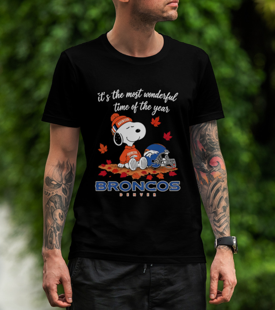 Snoopy Broncos Denver It's The Most Wonderful Time Of The Year Autumn Football T-Shirt