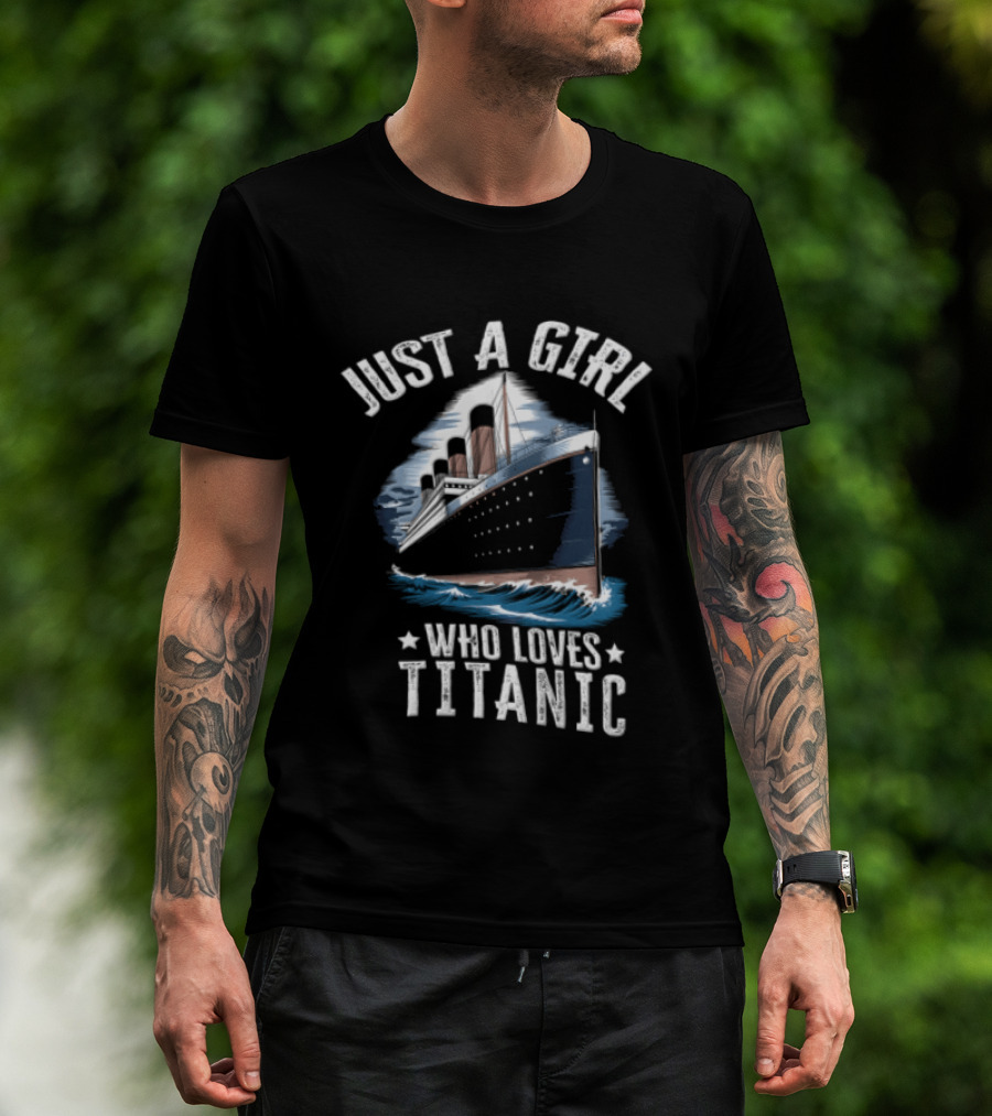 Just A Girl Who Loves Titanic Ocean Liner Ship Sailing Waves T-Shirt