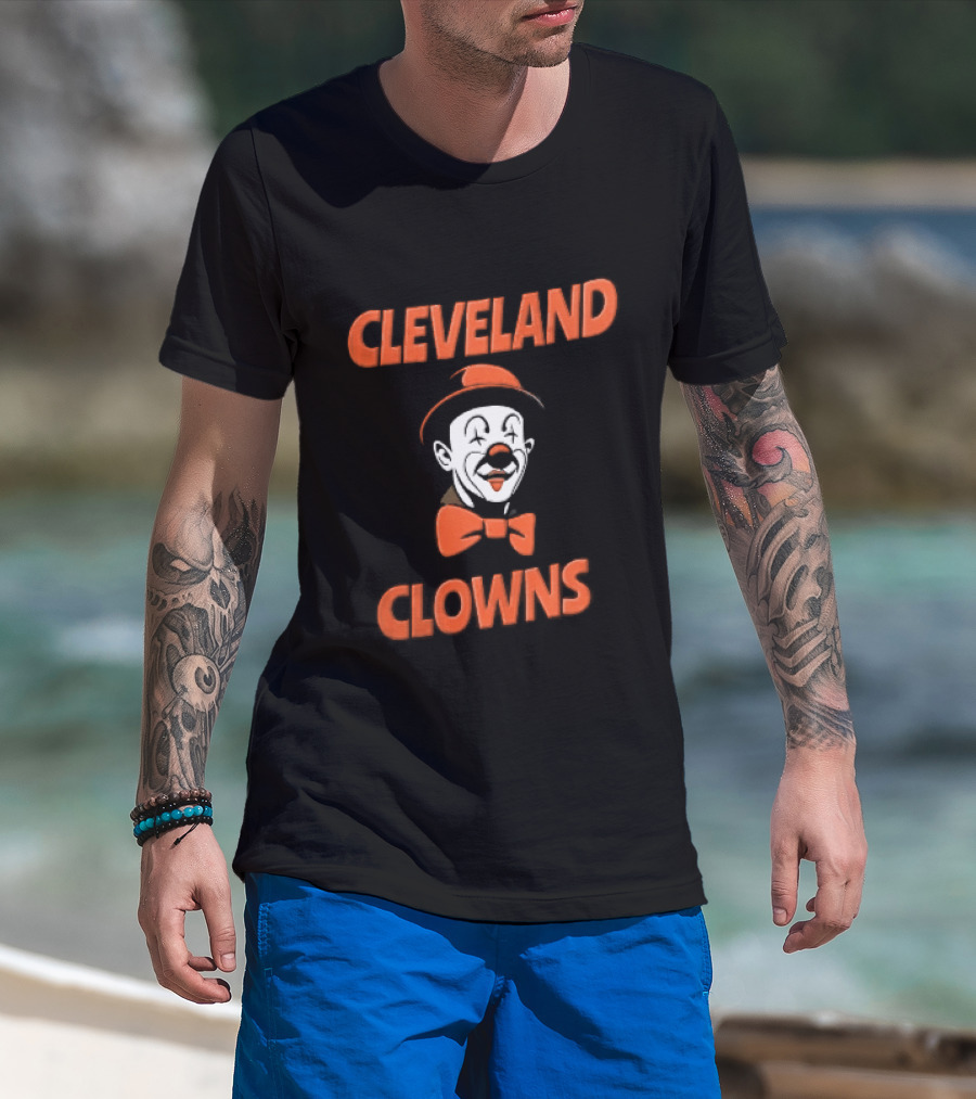 Cleveland Clowns Red Hat Bowtie T-Shirt