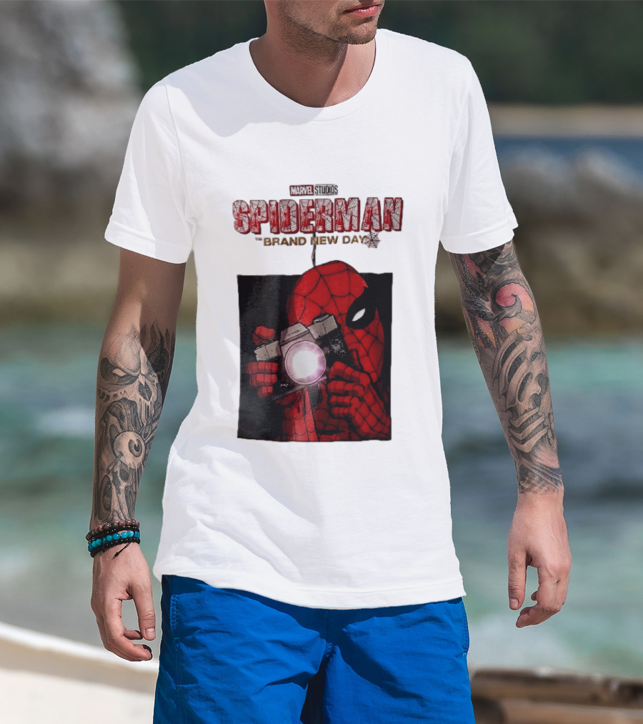 Marvel Studios Spiderman The Brand New Day Masked Hero Camera Flash T-Shirt