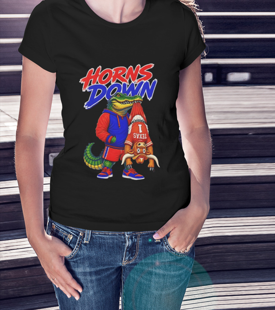 Horns Down Florida Gators Holding Texas Longhorns T-Shirt