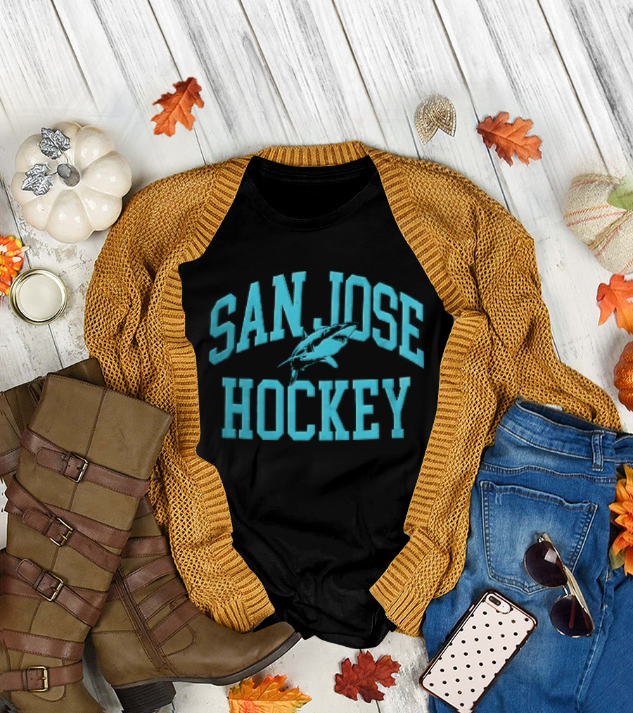San Jose Hockey Great White Shark Arched Teal Halftone T-Shirt