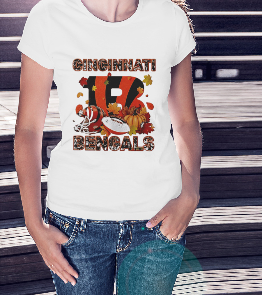 Cincinnati Bengals Autumn Fall Pumpkin Football 2026 Halloween T-Shirt