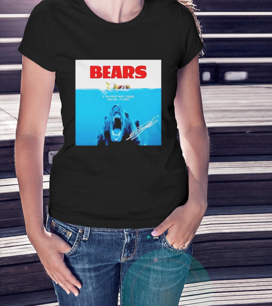 BEARS Caleb Williams Green Bay Packers Player Swimming Bear If You Forgot What Terror Was Like It's Back Chicago Bears T-Shirt