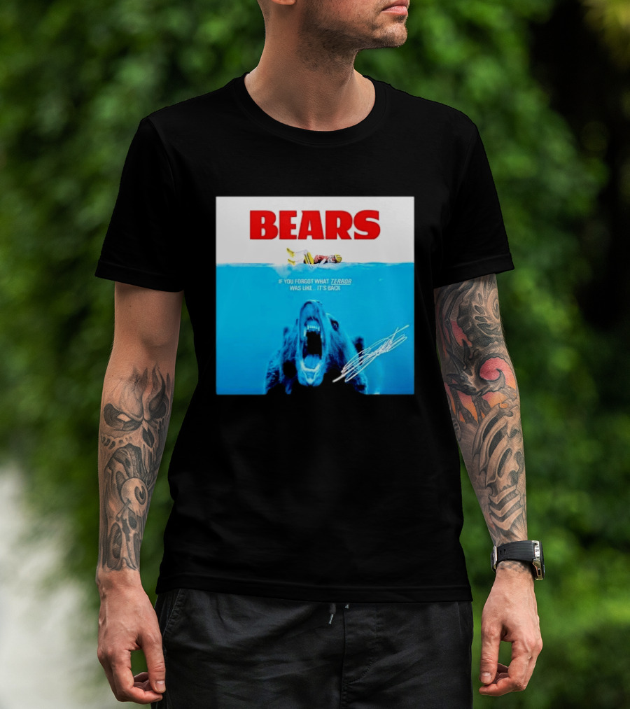 BEARS Caleb Williams Green Bay Packers Player Swimming Bear If You Forgot What Terror Was Like It's Back Chicago Bears T-Shirt