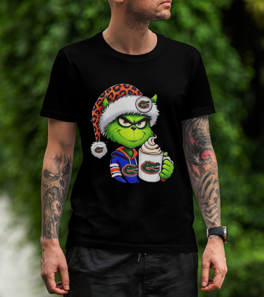 Holiday 2026 Grinch In Florida Gators With Festive And Santa Hat T-Shirt
