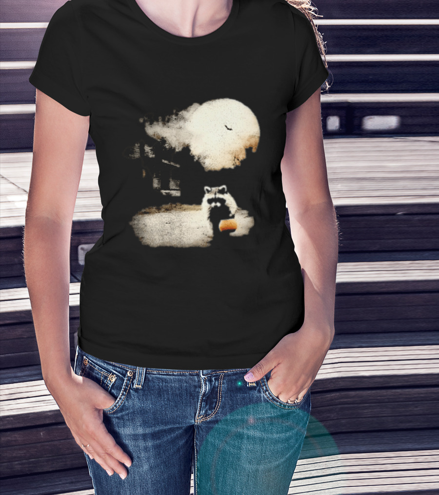 Halloween Spooky Pumpkin Raccoon Full Moon Scene T-Shirt