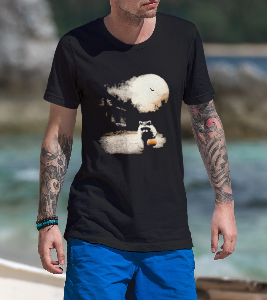 Halloween Spooky Pumpkin Raccoon Full Moon Scene T-Shirt
