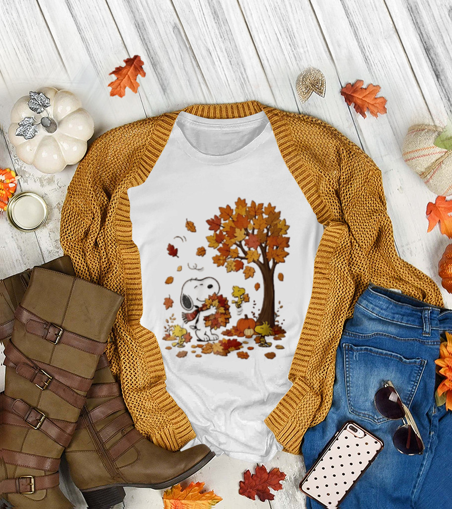 Snoopy Woodstock Autumn Leaves Pumpkin Fall Season Vibes T-Shirt