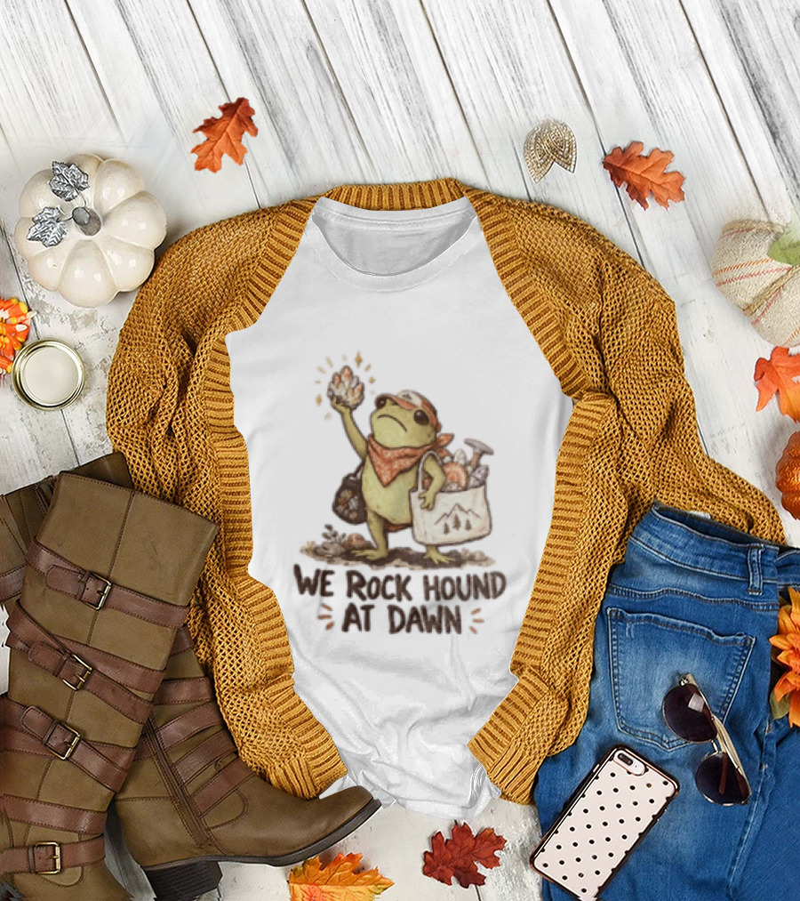 We Rock Hound At Dawn Frog With Crystal Collection Adventure T-Shirt