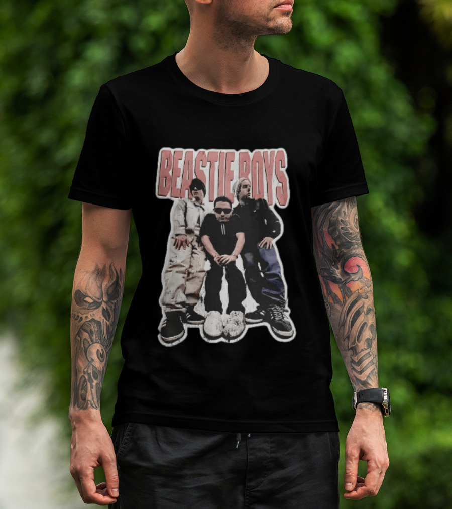 BEASTIE BOYS Three Band Members Group Photo Distressed Bootleg T-Shirt