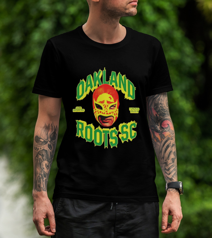 Oakland Roots SC Mucho Punk Máscara Luchador Club Deportivo Fundado En 2018 T-Shirt