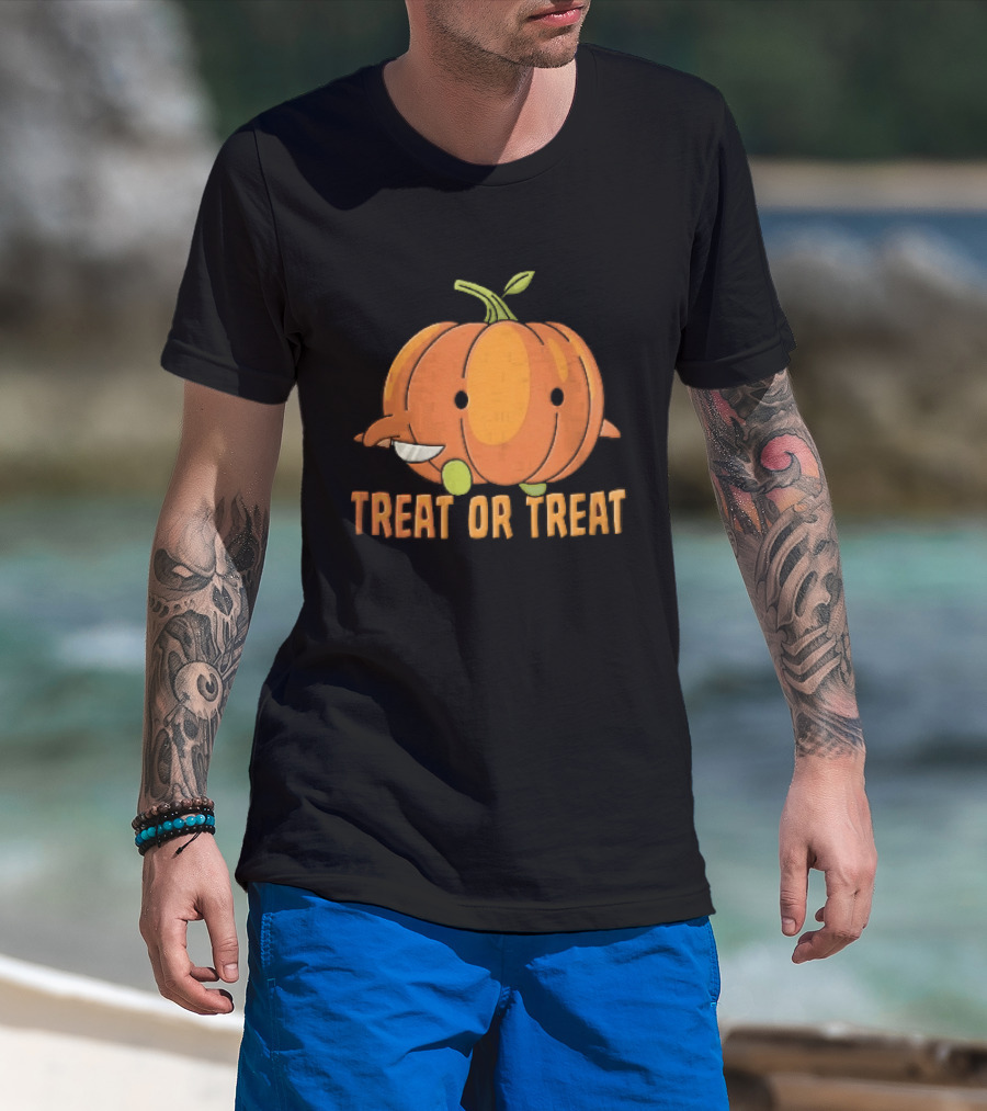 Treat Or Cartoon Pumpkin Holding Small Knife T-Shirt