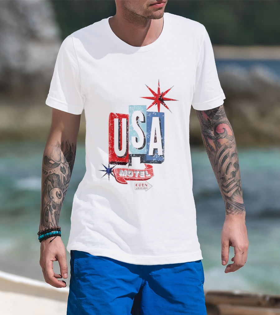 USA Motel Open 24 Hours Retro Sign With Stars T-Shirt