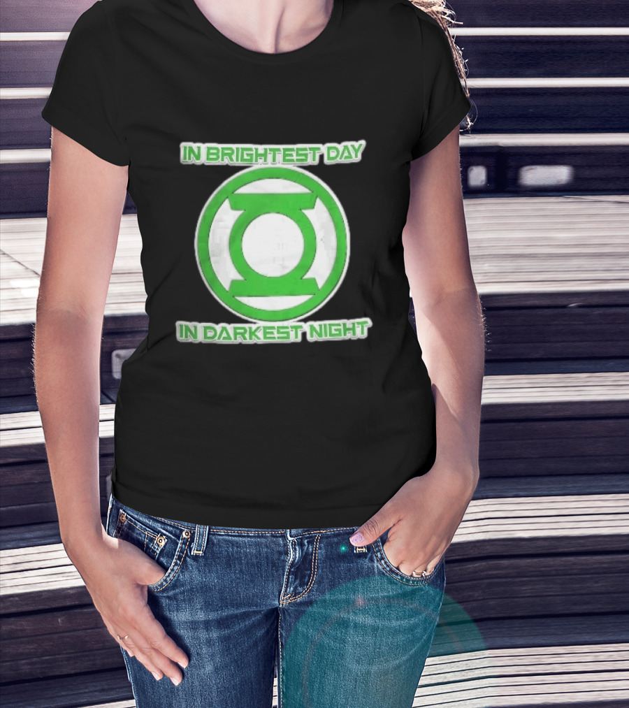 Green Lantern In Brightest Day In Darkest Night T-Shirt